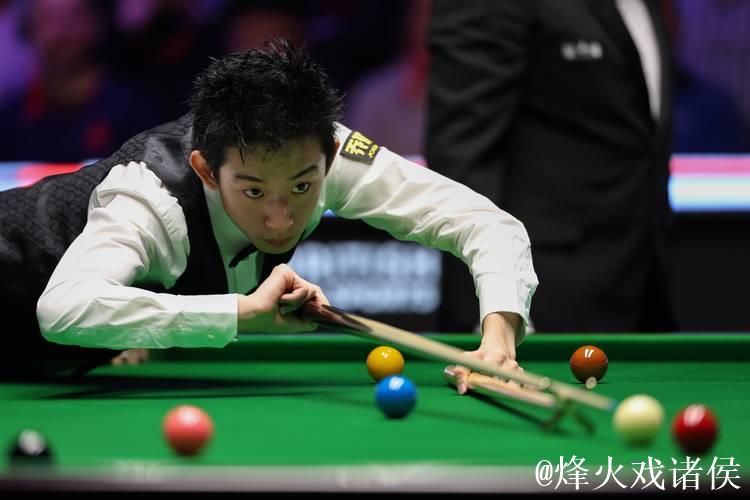 吴宜泽1-6不敌罗伯逊 止步斯诺克英锦赛16强