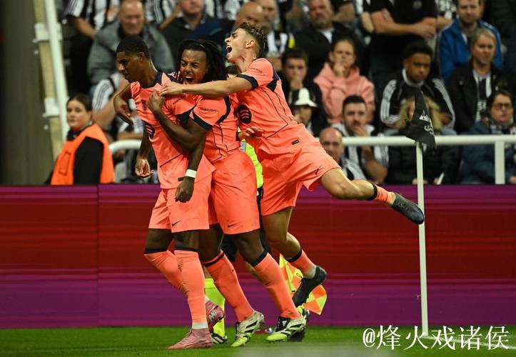 拉什福德双响+世界波 巴萨2-1力克纽卡迎欧冠首胜 拉什福德双响+世界波 巴萨2-1力克纽卡迎欧冠首胜